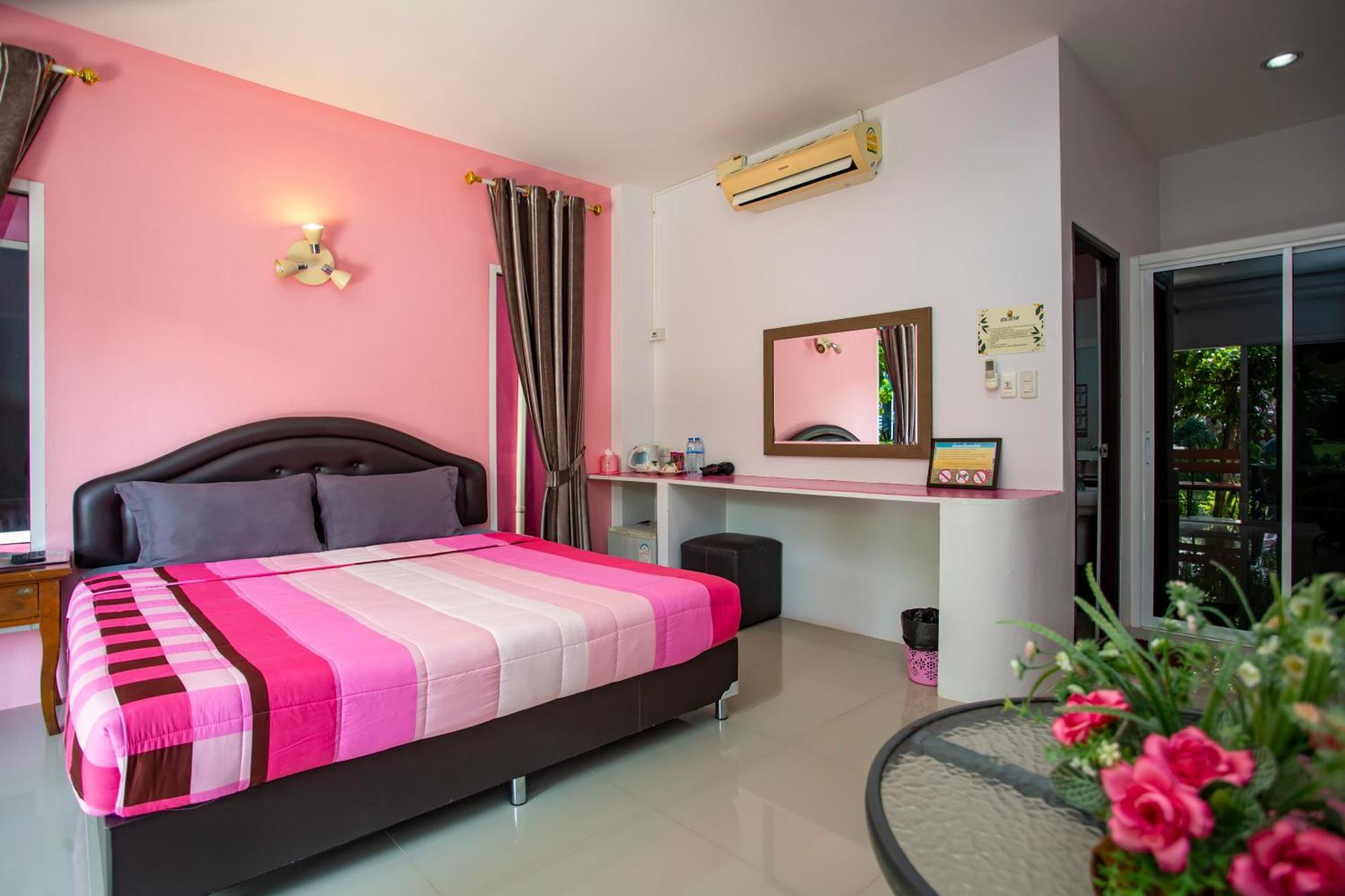 Baan Suan Mee Tang Hotell Chanthaburi Rum bild
