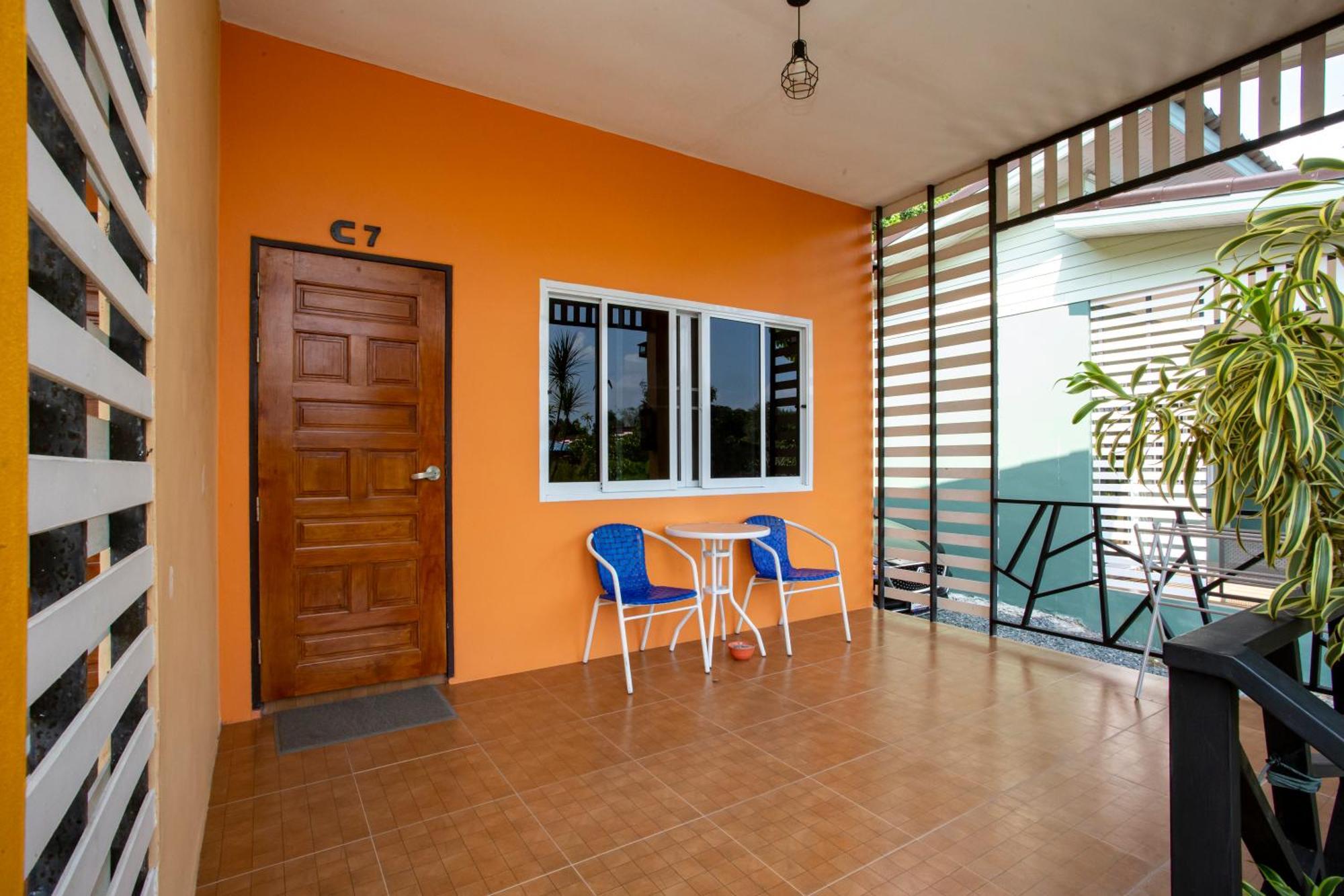 Baan Suan Mee Tang Hotell Chanthaburi Rum bild