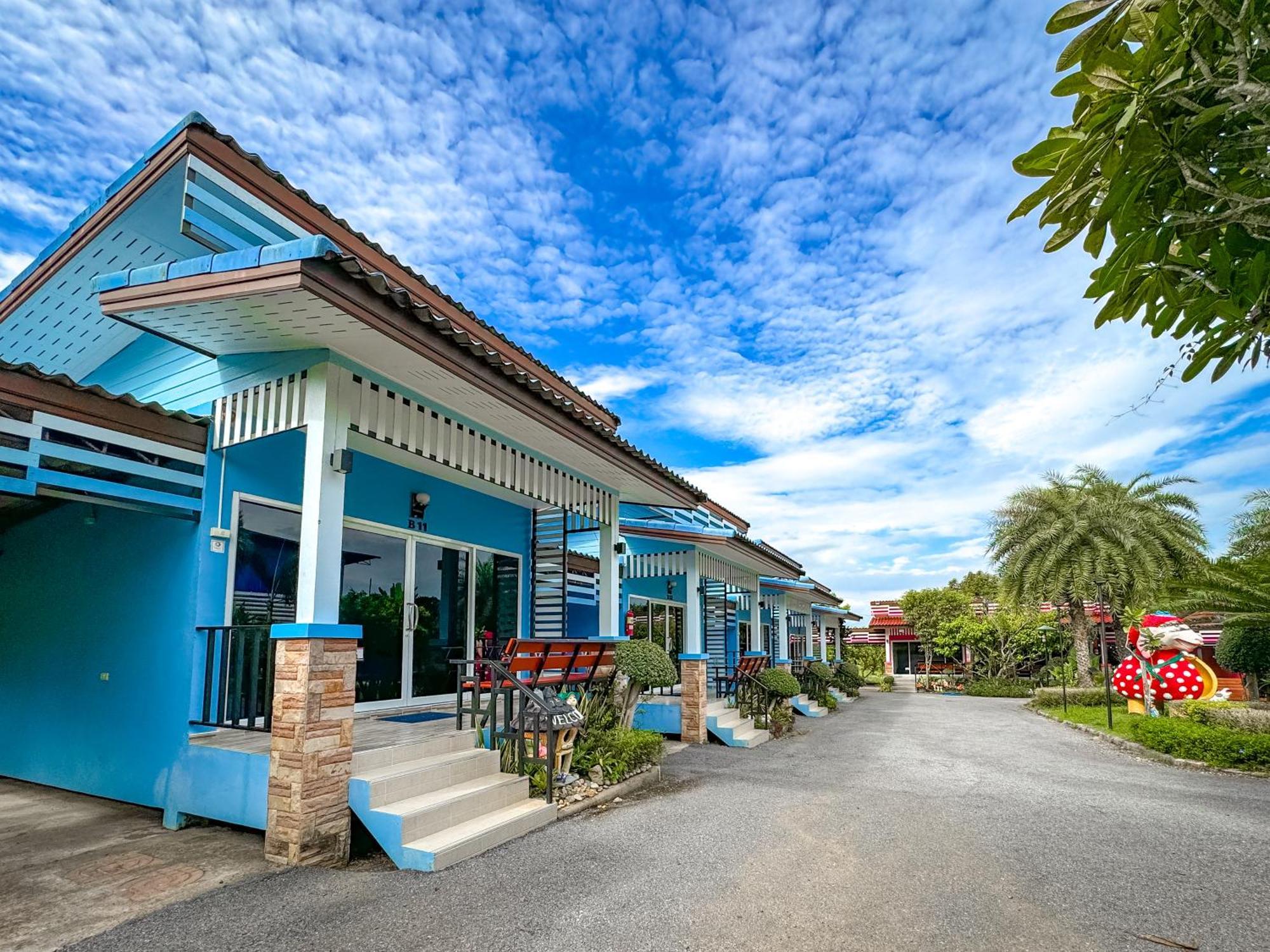 Baan Suan Mee Tang Hotell Chanthaburi Exteriör bild