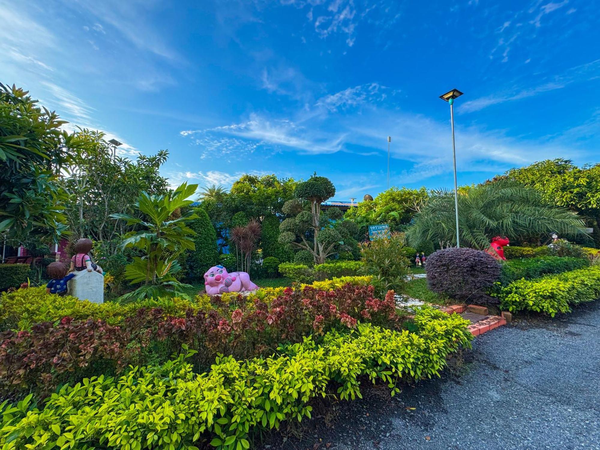 Baan Suan Mee Tang Hotell Chanthaburi Exteriör bild